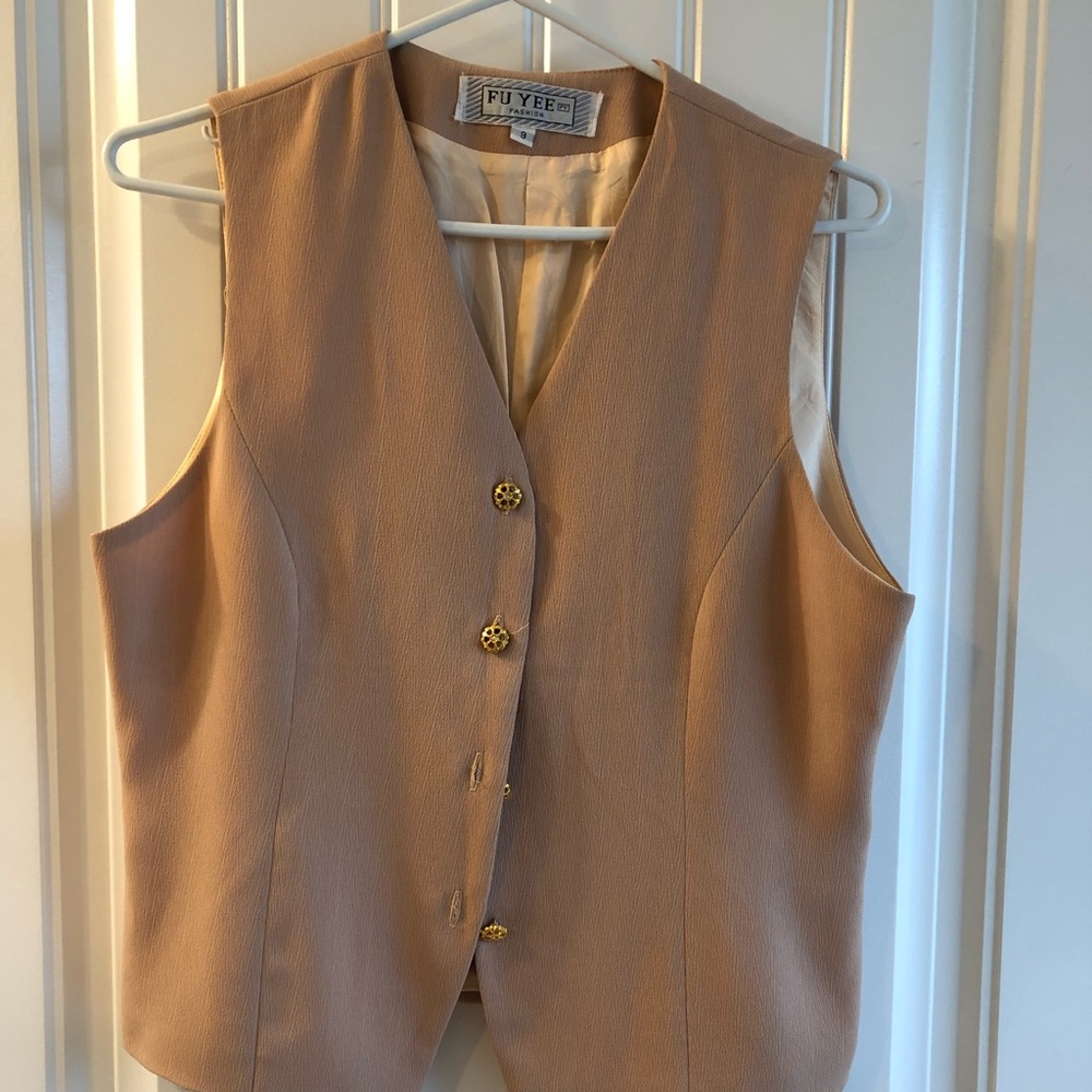 Vintage vest. Beautiful sandy neutral colour.